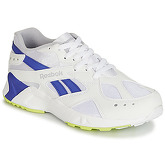 Reebok Classic  AZTREK  men's Shoes (Trainers) in White