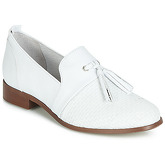 Regard  REVA V1 TRES NAPPA BLANC  women's Casual Shoes in White