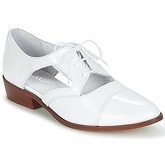Regard  RELAX  women's Casual Shoes in White