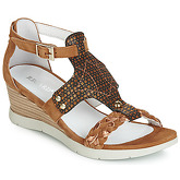 Regard  RUBIZIL V1 VEL CAMEL  women's Sandals in Brown