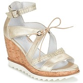 Regard  RYAJA  women's Sandals in Gold