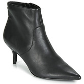 Steve Madden  Rome  women's Low Ankle Boots in Black