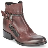 Strategia  ZOOLI  women's Low Ankle Boots in Red
