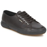 Superga  2750  women's Shoes (Trainers) in Brown