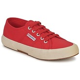 Superga  2750 COTU CLASSIC  women's Shoes (Trainers) in Red