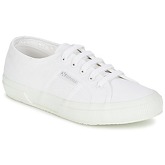 Superga  2750 CLASSIC  women's Shoes (Trainers) in White
