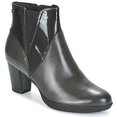 Tamaris  DEENA  women's Low Ankle Boots in Grey