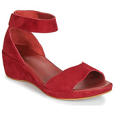 Think  ZELDI  women's Sandals in Red