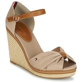 Tommy Hilfiger  ICONIC ELENA SANDAL  women's Sandals in Beige