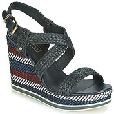 Tommy Hilfiger  VANCOUVER 9Y  women's Sandals in Blue