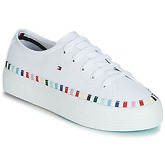 Tommy Hilfiger  KELSEY 1D2  women's Shoes (Trainers) in White