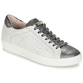Tosca Blu  DERTAL  women's Shoes (Trainers) in White