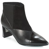 United nude  ZINK PATCH MID  women's Low Ankle Boots in Black