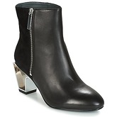 United nude  ICON BOOT MID  women's Low Ankle Boots in Black