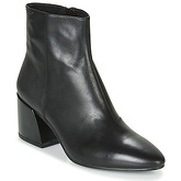 Vagabond  OLIVIA  women's Low Ankle Boots in Black