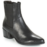 Vagabond  LARA  women's Low Ankle Boots in Black