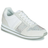 Versace Jeans  EOVTBSA1  women's Shoes (Trainers) in White