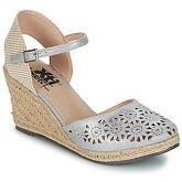 Xti  ANAUA  women's Espadrilles / Casual Shoes in Silver